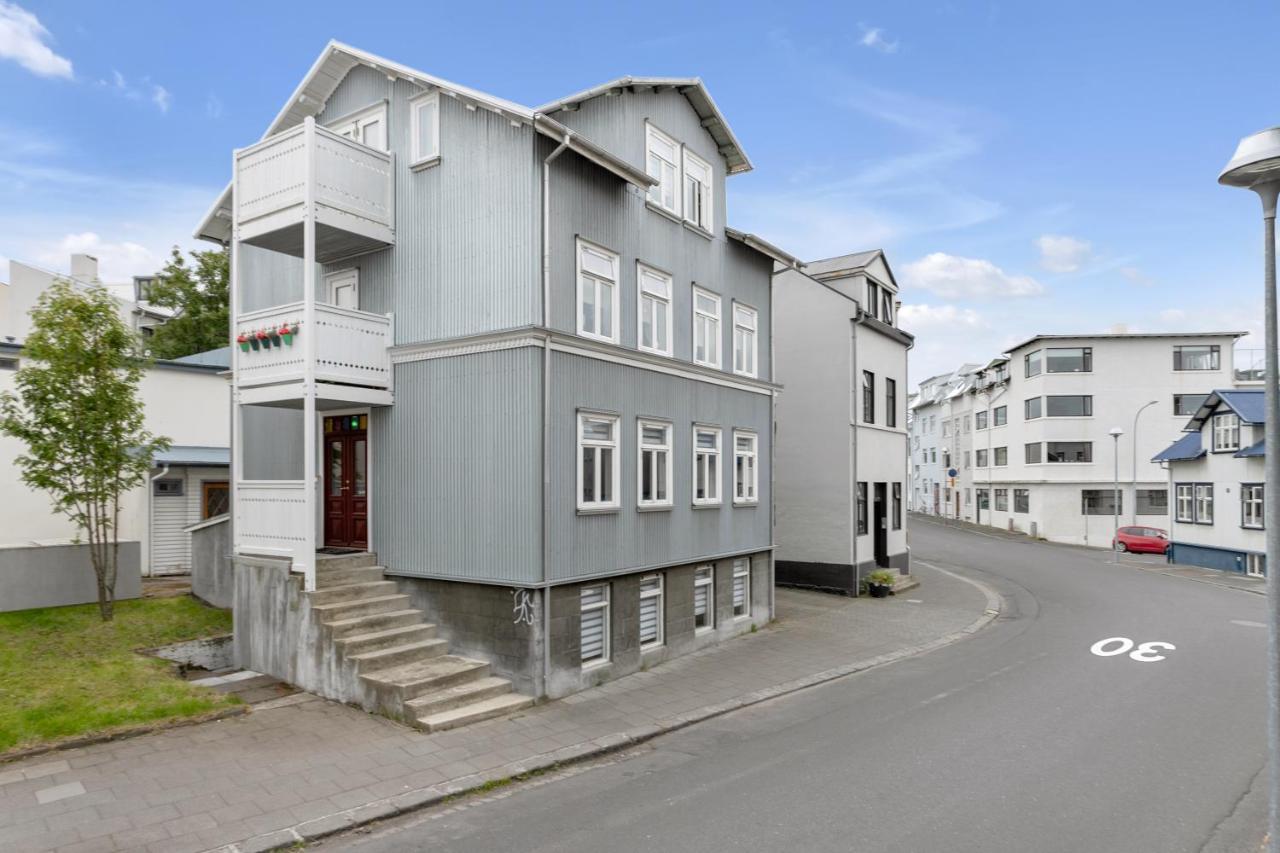 Rustic Retreat In The Center Of Reykjavik Reiquiavique Exterior foto